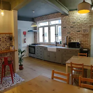 Walter's Albergue Gzira