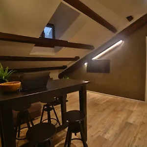 Apartment Moscova Attic Near Duomo Milan