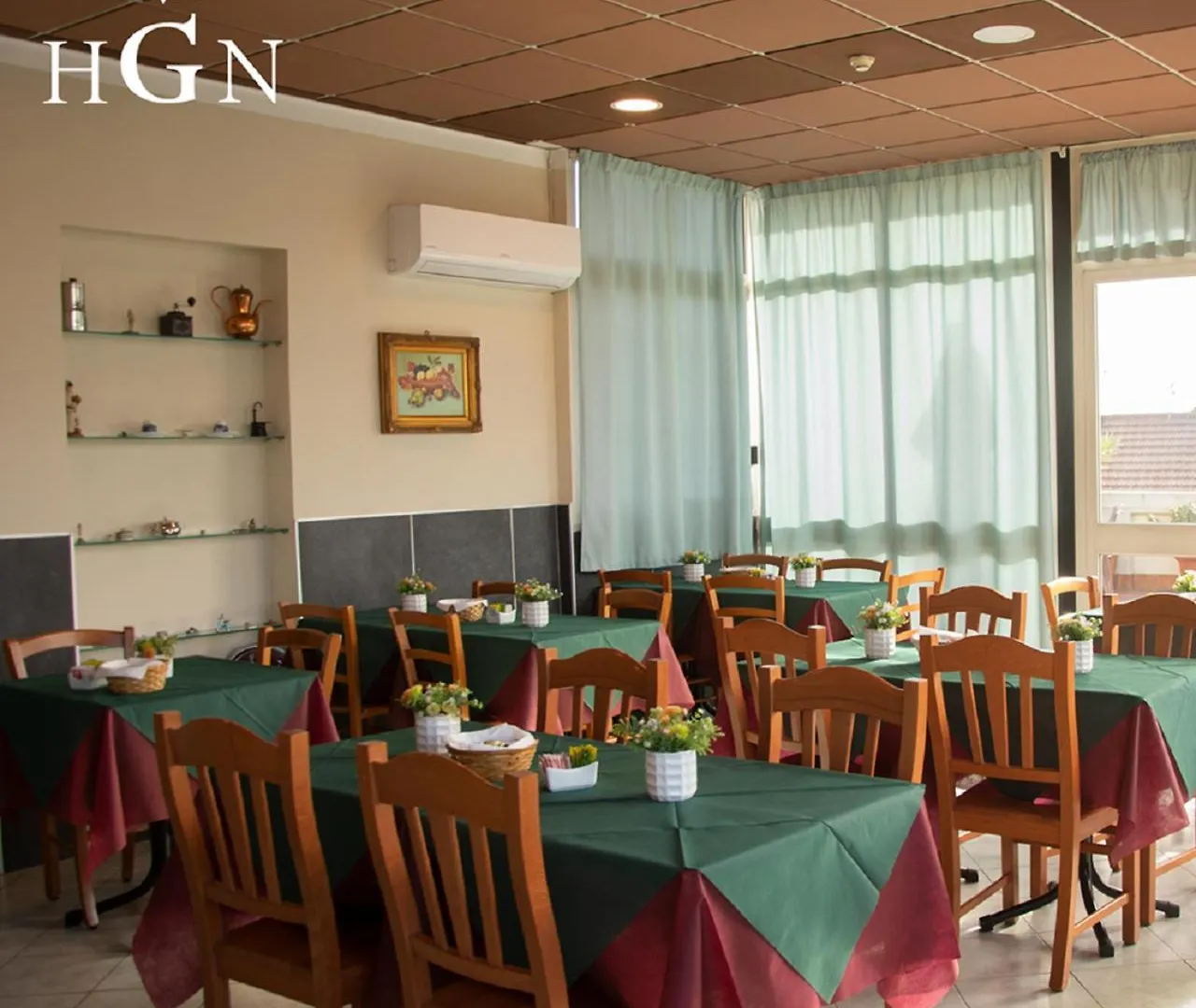 Hotel Garden Napoli 3*, Nápoly Olaszország